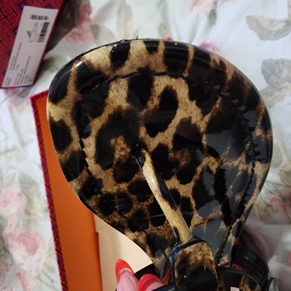 Tory Burch Leopard Print Sandals - Picture 6 of 8